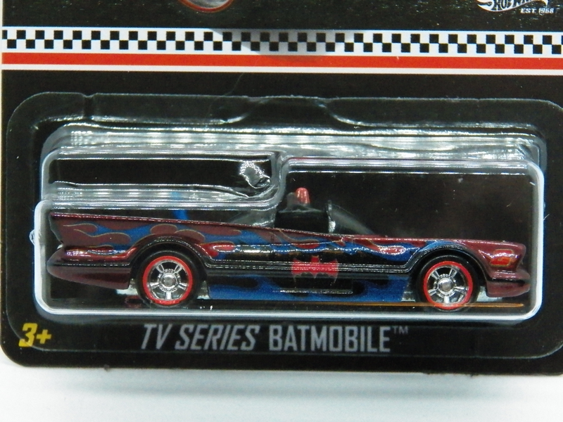 Illustration for article titled K-Day Mail in TV Series Batmobile